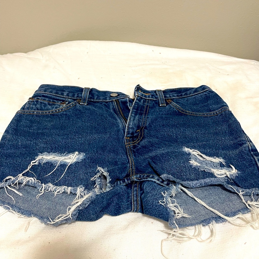 Size 2-4 Denim Levi’s Jean Shorts